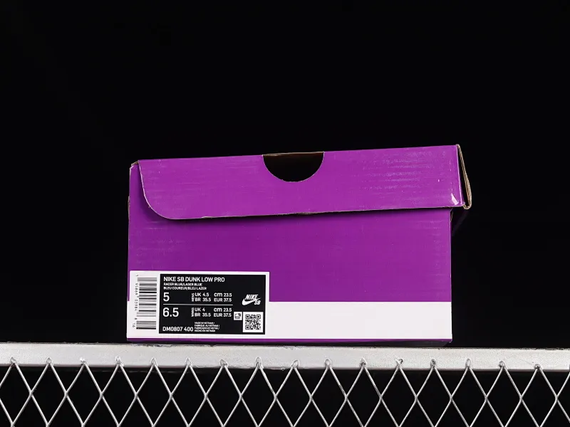 All categories Nk SB Dunk series Nk SB Dunk Low low-top sneakers F version Nk SB Dunk Low Blue Raspberry blue raspberry SB low-top sports and leisure sneakers DM0807-400